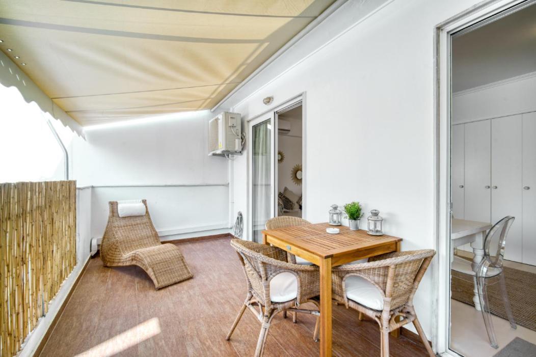 Apartment The Mirror With Large Sunny Balcony *